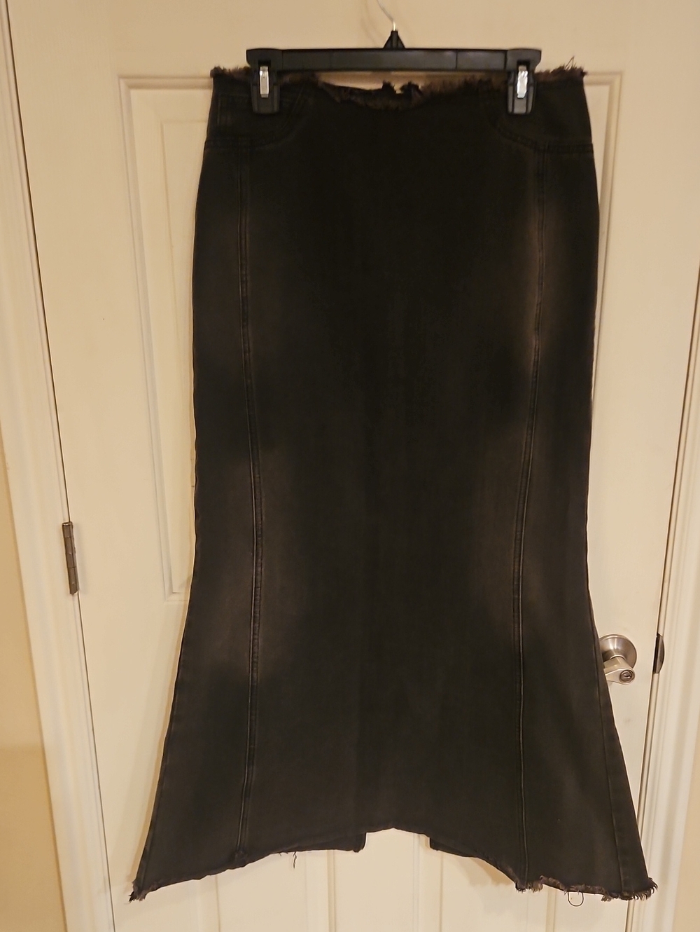 Cider Black Raw-Edge A-Line Denim Skirt